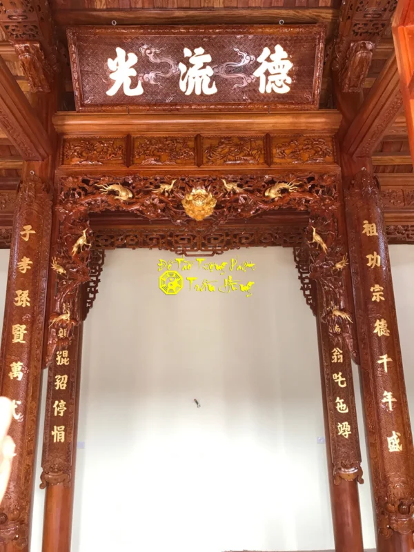 bàn thờ gỗ gụ giá bao nhiêu - 1