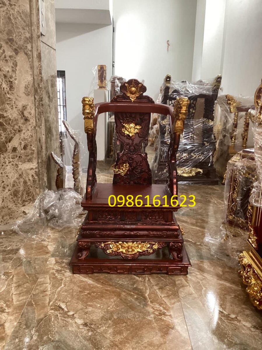 Ngai Thờ Và Ỷ Thờ Khác Nhau Thế Nào? Cách Phân Biệt 4 Ngai thờ giả cổ