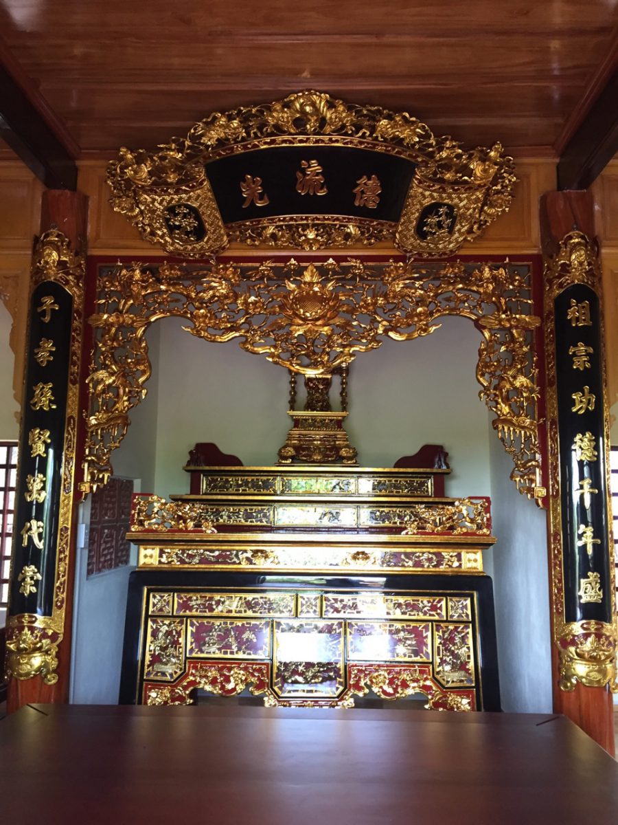 bàn thờ gia tiên tam cấp