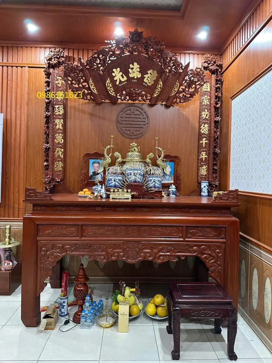 Câu đối cuốn thư – Bộ linh vật thờ cúng mang đậm hồn Việt trên bàn thờ gia tiên