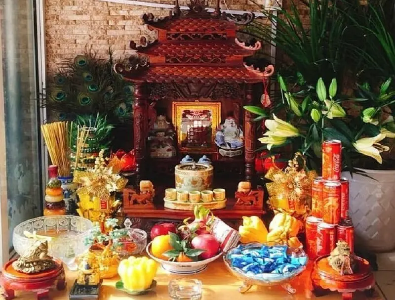 cách bày trí bàn thờ thần tài đúng mang lại hiệu quả tốt nhất