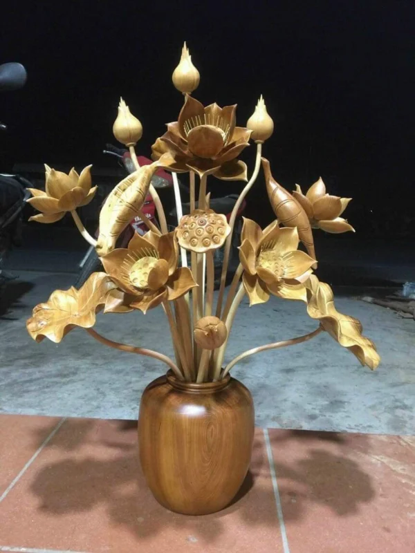 ?Hoa sen gỗ phòng khách, phòng thờ gia tiên, ban thờ phật?