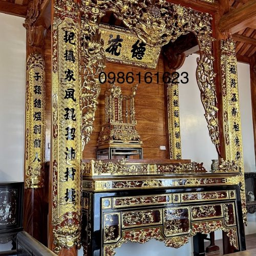 Bàn thờ gỗ mít