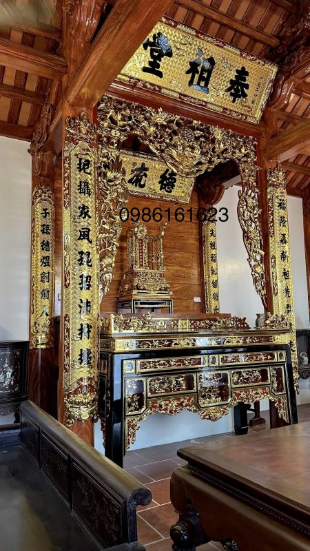 Nên chọn bàn thờ gỗ gì làm bàn thờ: Gỗ mít, gỗ gụ, gỗ hương hay gỗ dổi? 2 Bàn thờ gỗ mít