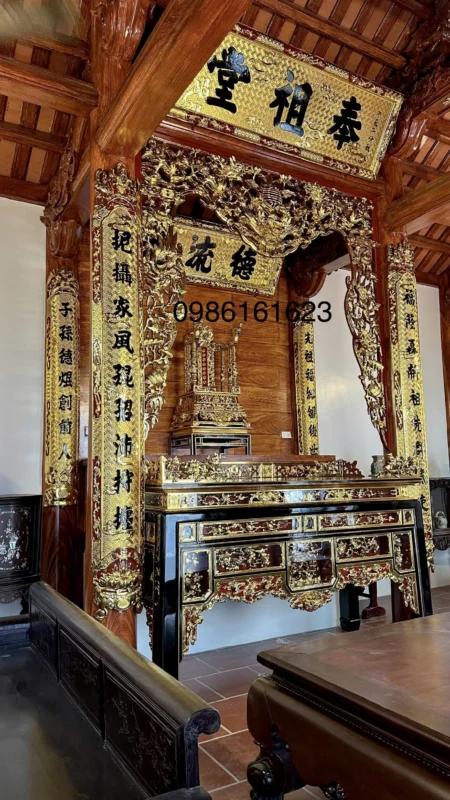 Nên chọn bàn thờ gỗ gì làm bàn thờ: Gỗ mít, gỗ gụ, gỗ hương hay gỗ dổi? 2 Bàn thờ gỗ mít