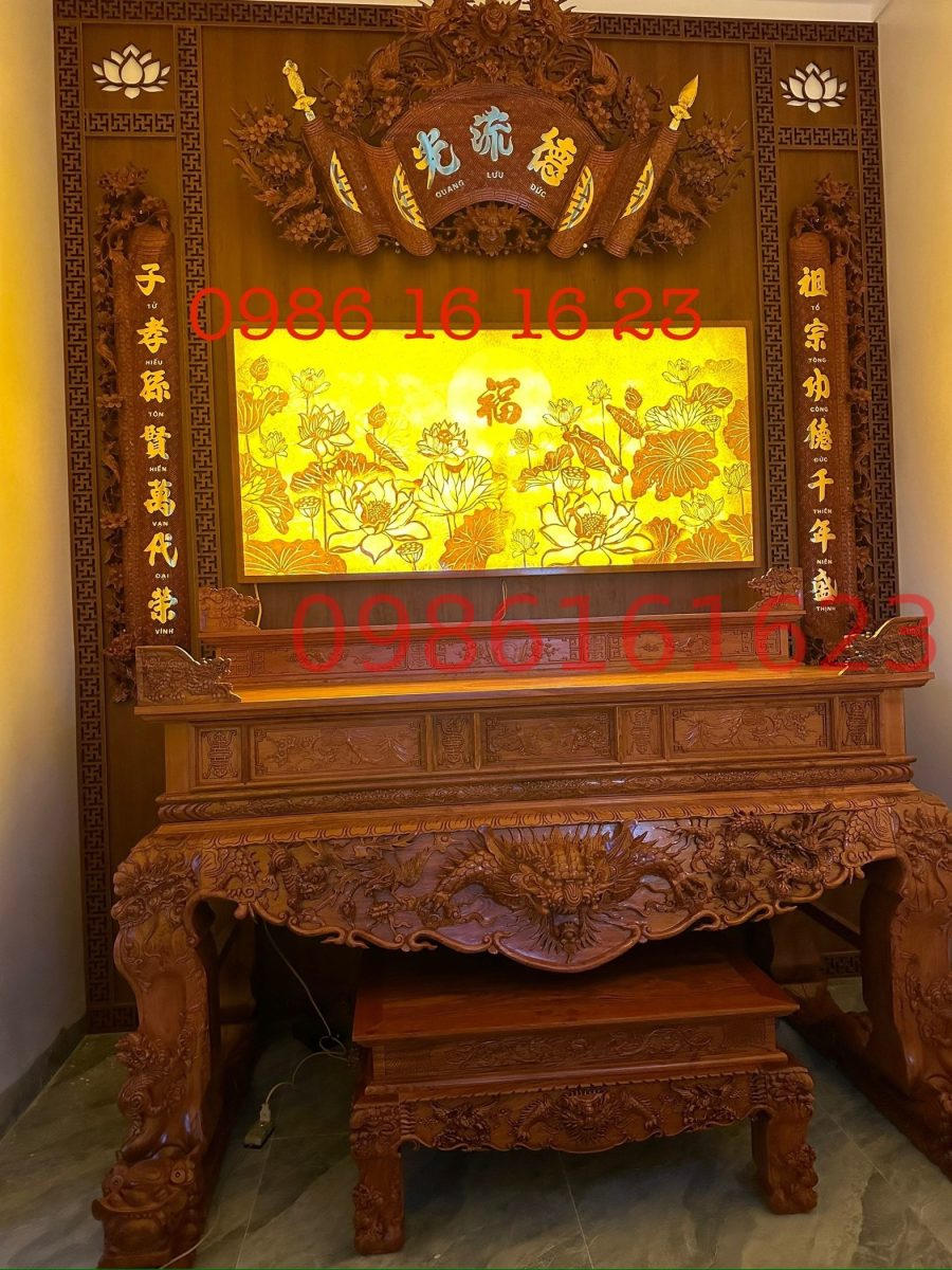 Cuốn Thư Câu Đối Gỗ Hương – Chạm Khắc Tinh Xảo, Sang Trọng