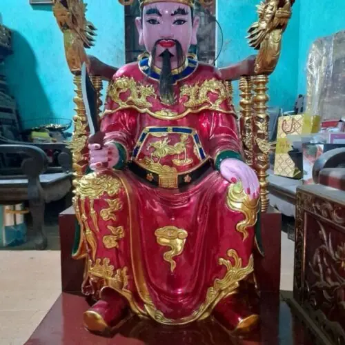 Tượng Đức Ông trong chùa – Biểu tượng hộ trì chính pháp, bảo vệ đạo tràng 7 Tượng đức ông sơn son thếp vàng