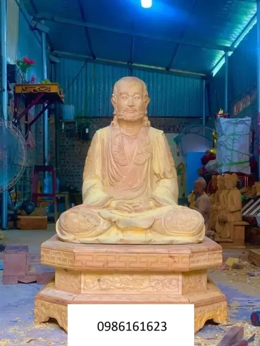 tượng tổ tây bằng gỗ mít