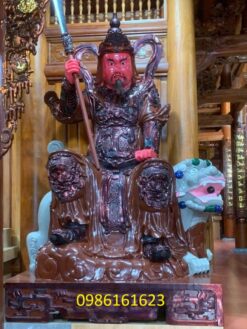 Xưởng làm tượng Hộ Pháp gỗ mít