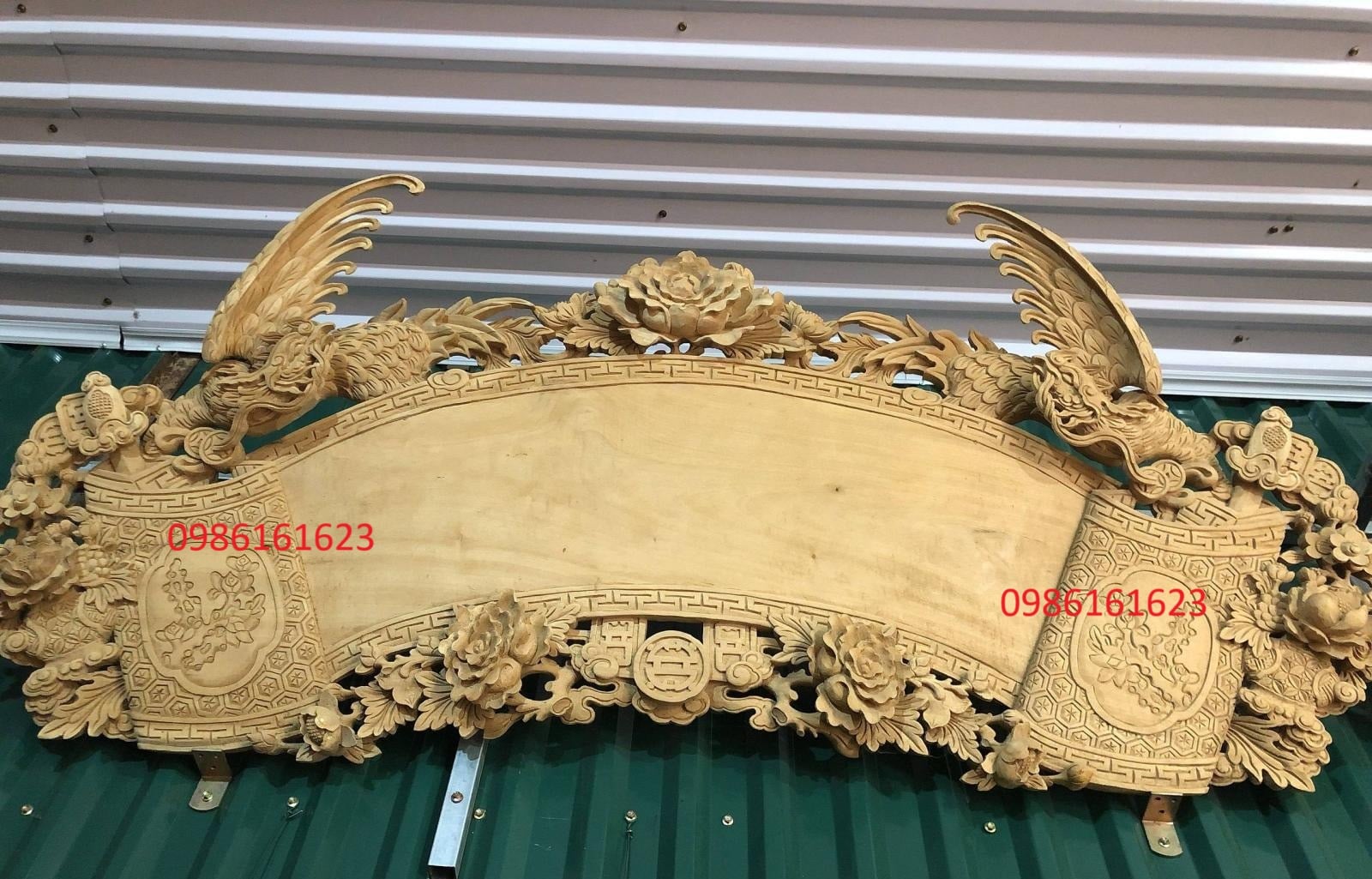 cuốn thư câu đối gỗ mít