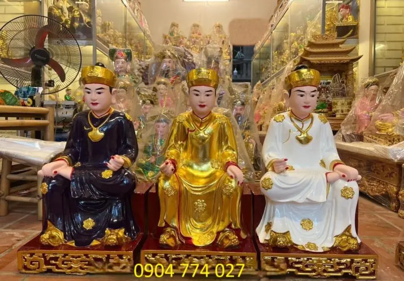 Tượng Ông Hoàng Bảy bằng gỗ 18 tứ phủ ông hoàng