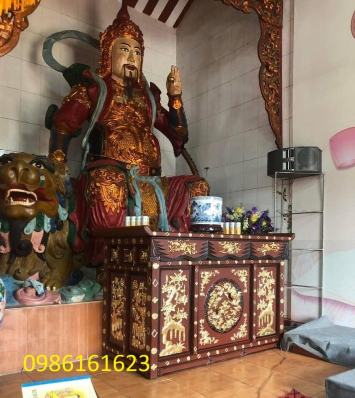 Bàn chấp tải trong chùa – Tôn nghiêm và đúng chuẩn pháp khí Phật giáo 11 bàn chấp tải