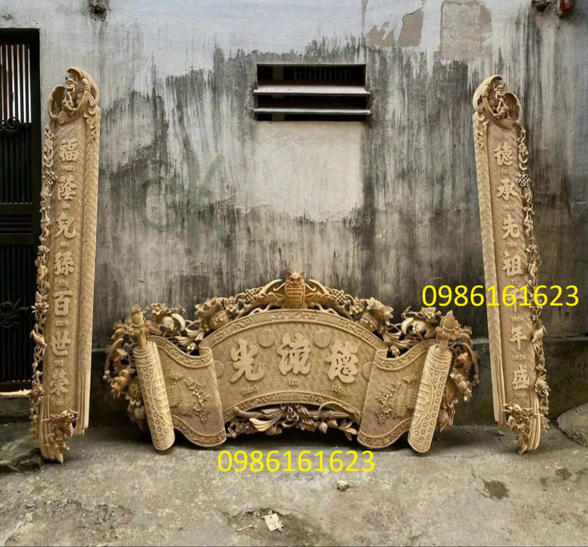 Kích Thước Cuốn Thư Câu Đối Theo Bàn Thờ Và Gian Thờ 1 Cuốn thư câu đối bằng gỗ