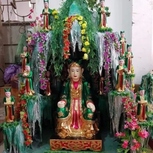 Tượng Chúa Sơn Trang bằng gỗ 16 Tượng Chúa Sơn Trang bằng gỗ đẹp