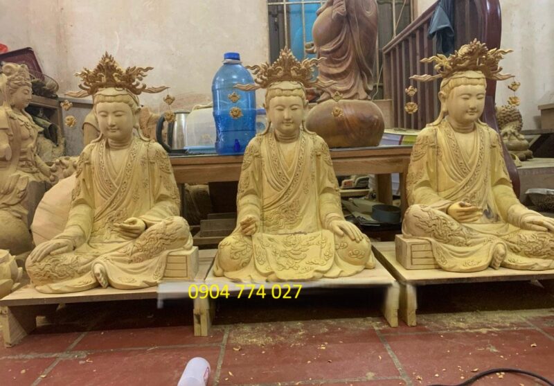 Tượng tam tòa thánh mẫu gỗ mít