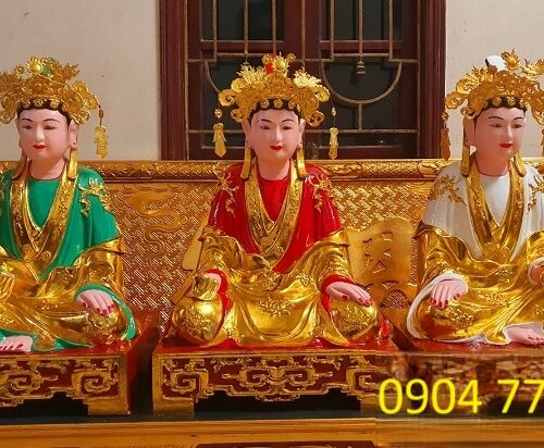 Tượng tam tóa thánh mẫu