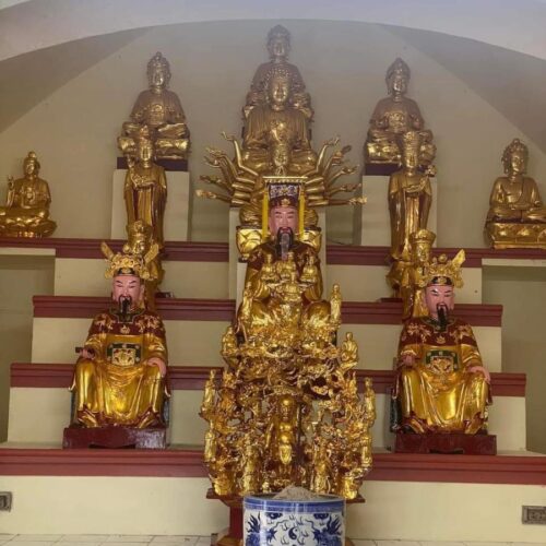 Tượng Tượng ngọc hoàng và nam tào bắc đẩu trong chùa