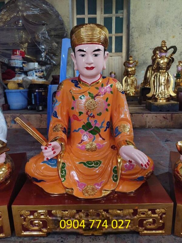 Tượng Ông Hoàng Mười