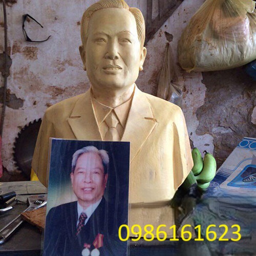 Đục Tượng Gỗ Truyền Thần – Khắc Họa Thần Thái, Gìn Giữ Ký Ức Thiêng Liêng 2 đục tượng gỗ truyền thần