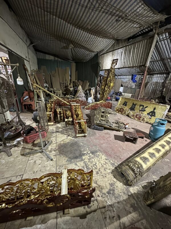 Quy trình chế tác đồ thờ sơn son thếp vàng