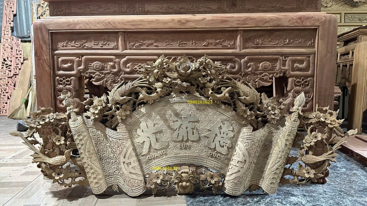 **Xưởng Làm Cuốn Thư Câu Đối Gỗ Đẹp Chuẩn Lối Cổ