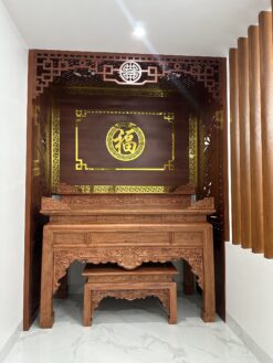 Án gian thờ chạm khắc thủ công lắp đặt tại nhà khách Hà Nội sản xuất tại Sơn Đồng