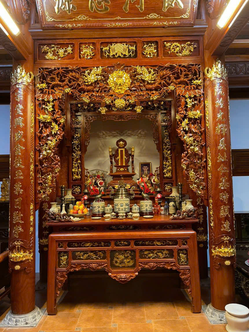 Cửa Võng Nhà Thờ Họ Đẹp – Nhận Làm Theo Kích Thước 14 Không gian phòng thờ gia tiên hoàn thiện tại nhà khách Hà Nội thiết kế bởi xưởng Sơn Đồng