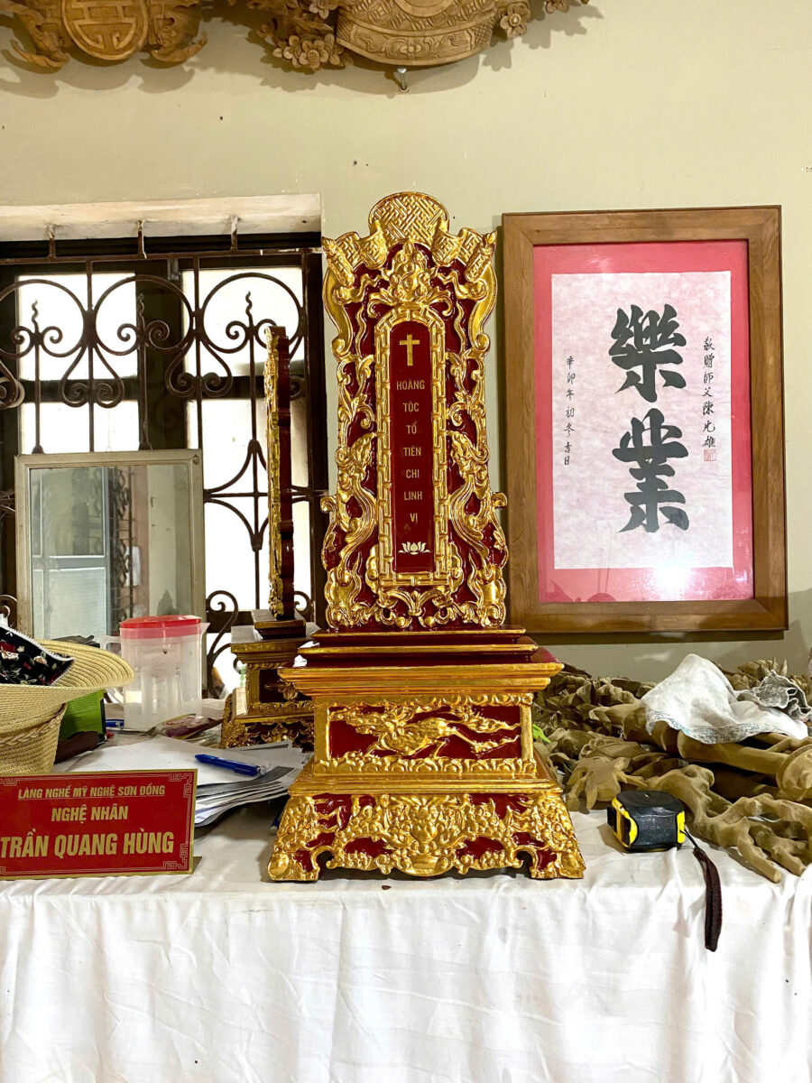 Bài vị thờ công giáo