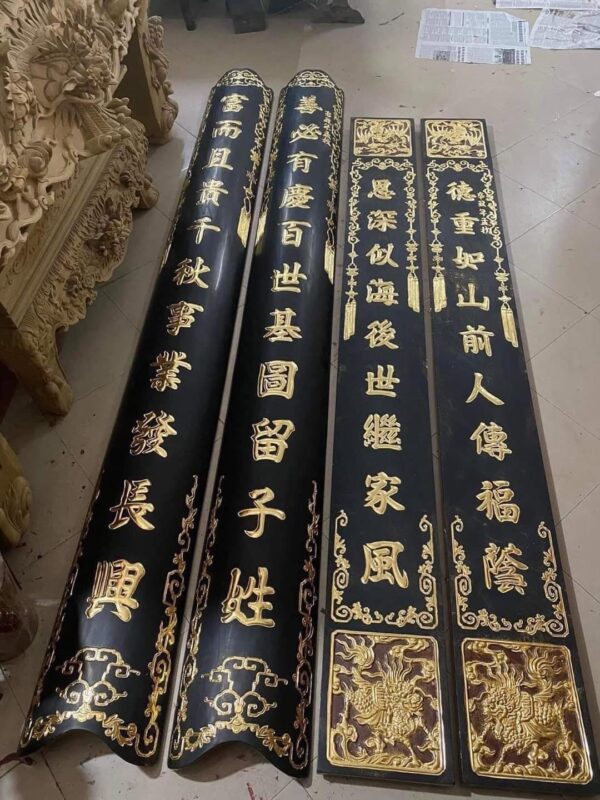 Xưởng làm hoành phi câu đối gỗ tại làng nghề Sơn Đồng