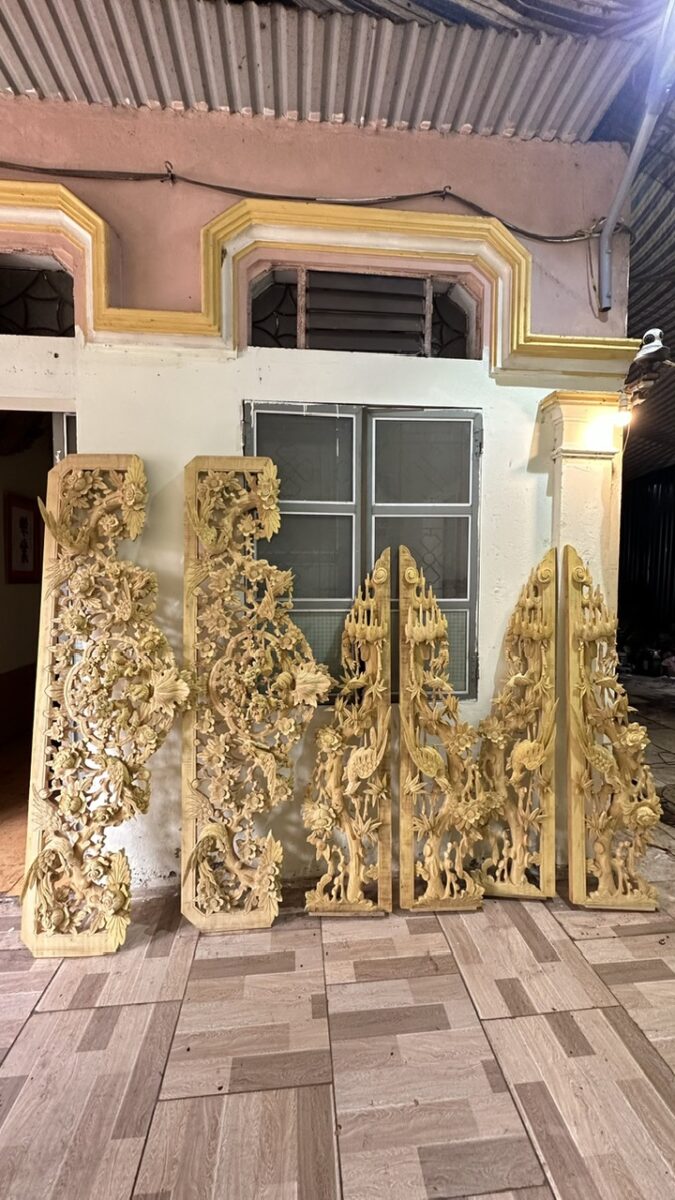 Tổng hợp các mẫu cửa võng gia tiên, nhà thờ họ và từ đường được chế tác tại Xưởng Đồ Thờ Trần Hùng.
