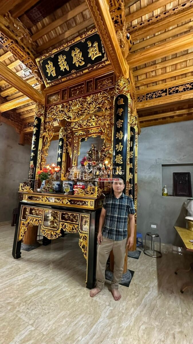 Công Trình Gian Thờ Nhà Thờ 3 Gian Gỗ Lối Cổ 2 Gian thờ nhà thờ 3 gian gỗ lối cổ được bố trí theo hai lớp cột và nhiều cao độ truyền thống.