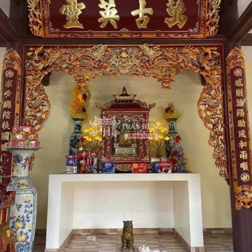 Bộ đồ thờ hoành phi câu đối và cửa võng thếp điểm vàng
