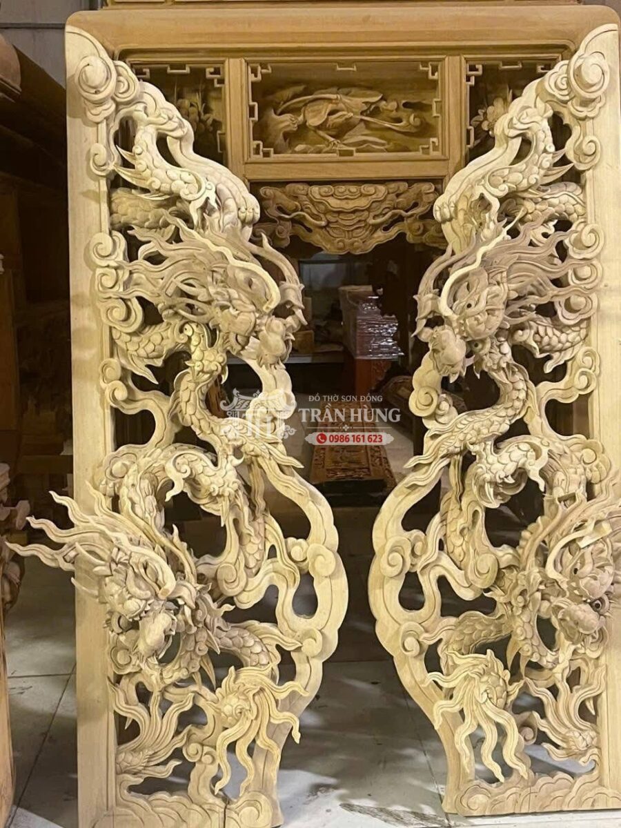 Hàng mộc cửa võng Cửu Long Tranh Châu trước khi hoàn thiện