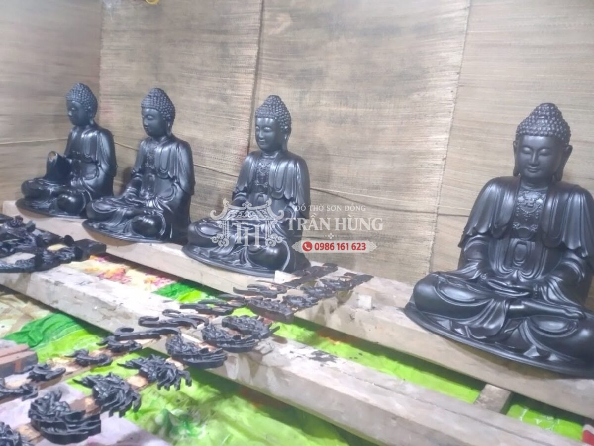 Sơn Ta Là Gì? Từ Nhựa Cây Sơn Đến Sơn Son Thếp Vàng Đồ Thờ 9 Quy trình làm Sơn ta trong đồ thờ thì việc ủ sơn là vô cùng quan trọng quyết định độ bền của sơn